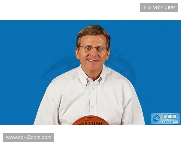 围绕游泳跑步篮球足球与英语构建全面发展与实践提升的学习手册全